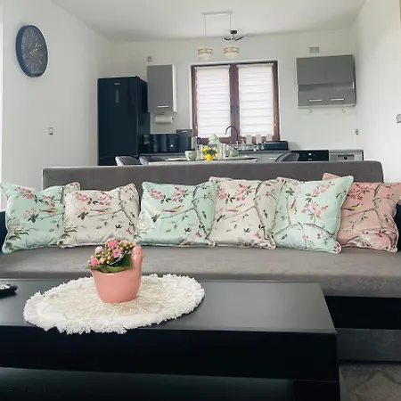 Widokowka Kudlacze Z Jacuzzi אכסניה